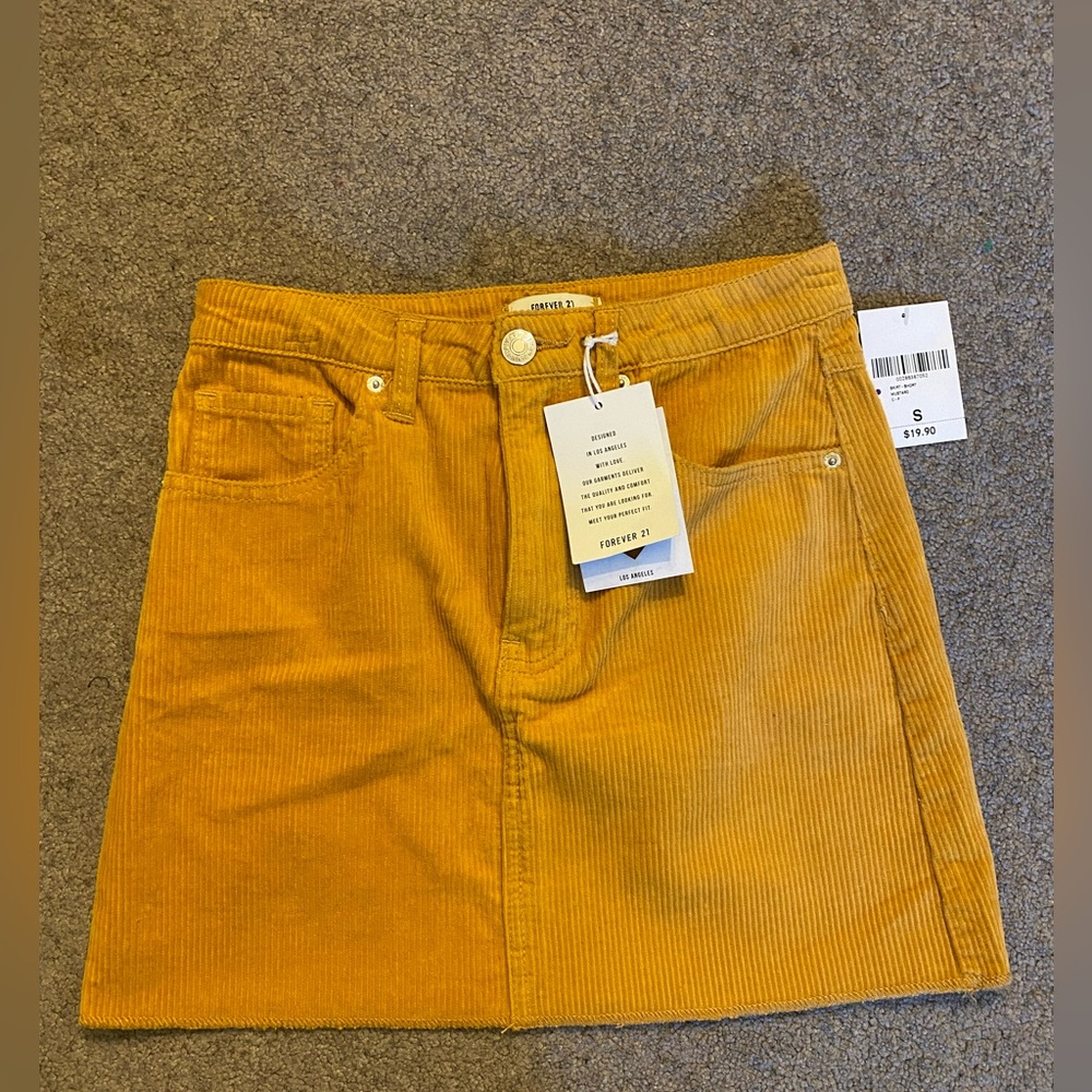 Ribbed mustard skirt